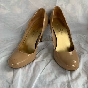 Jessica Simpson Nude Pumps